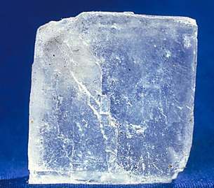 Halite(Salt)USGOV.jpg