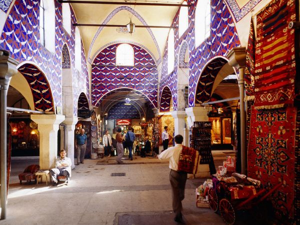 istanbul-grand-bazaar_1963_600x450.jpg