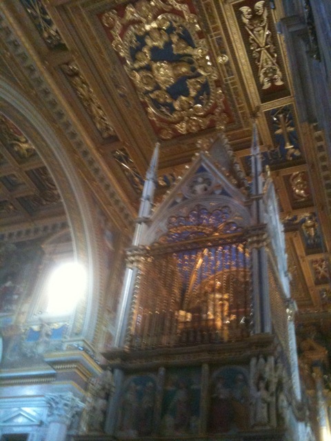 AltarSt.Giovanni.jpg