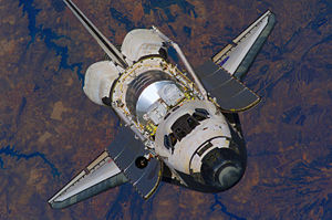 300px-STS-121-DiscoveryEnhanced.jpg